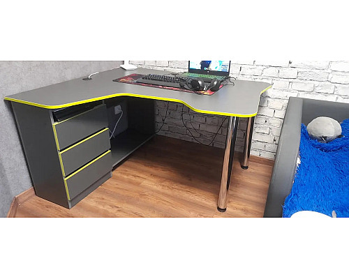 Буст Стол геймерский