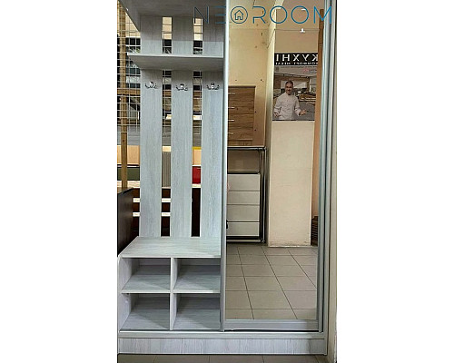 Лінда Передпокій-купе