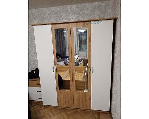 Ким Шкаф