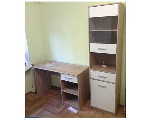 Типс Пенал-витрина 1Д1В1Ш